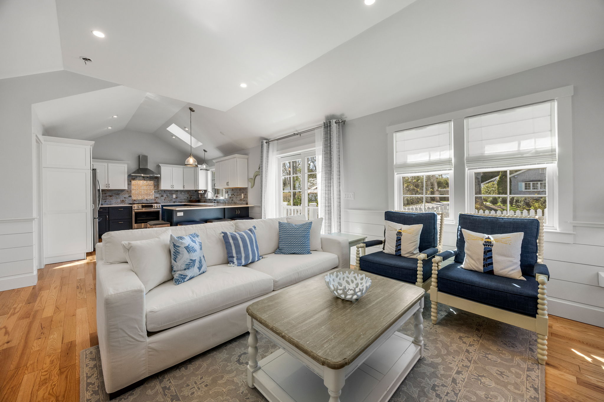 16 Second Ave — interior 4