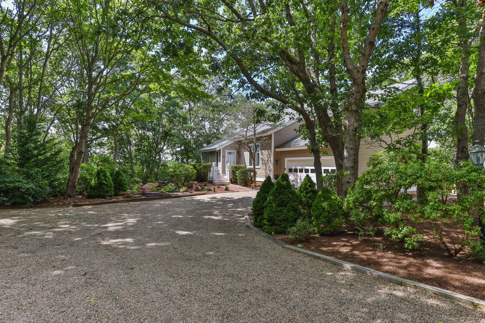 22 and 23 Samoset Rd thumbnail 4