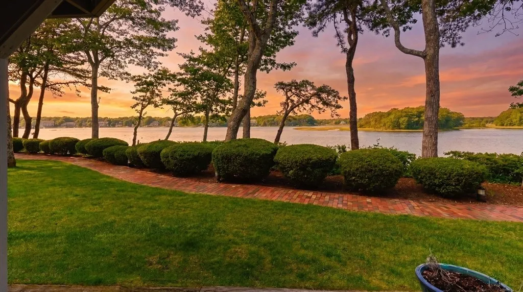 381 Great Oak Rd Apt 9 thumbnail 2