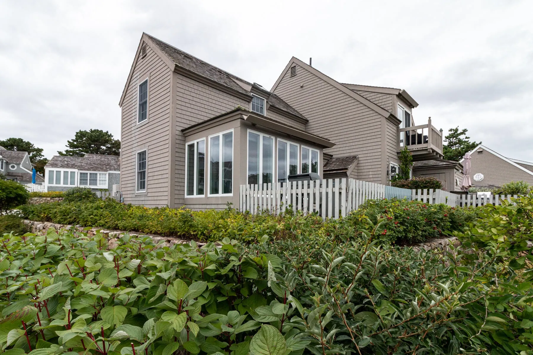 381 Great Oak Rd Apt 9 — interior 1