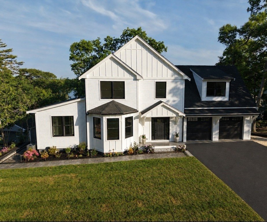 73 Lake Shore Dr — photo 1
